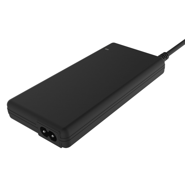 Alimentatore Universale Slim per Notebook 90W con 12 connettori- porta USB 5V1A- 100/240VAC- 9.5/24VDC (Gomma soft-touch)