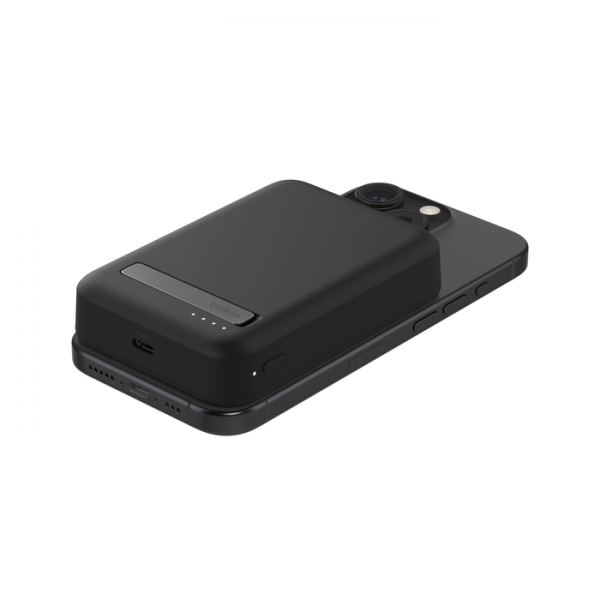 Belkin BoostCharge Pro - Power Bank induttivo - magnetico con Qi2 - 10000 mAh - 15 Watt - Ricarica rapida, PD - 2 punti di connessione in uscita (magnetico, USB-C a 24 pin)