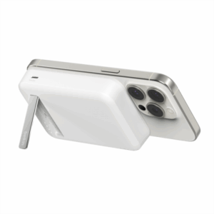 Belkin BoostCharge Pro - Power Bank induttivo - magnetico con Qi2 - 10000 mAh - 15 Watt - Ricarica rapida, PD - 2 punti di connessione in uscita (magnetico, USB-C a 24 pin)