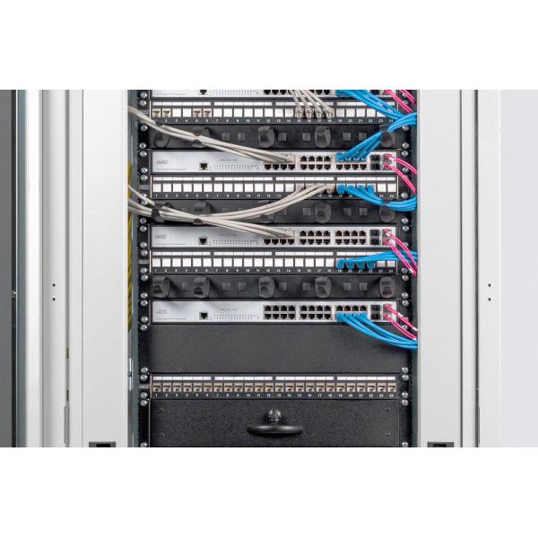 Copertura cieca DIGITUS per armadi da 483 mm (19").