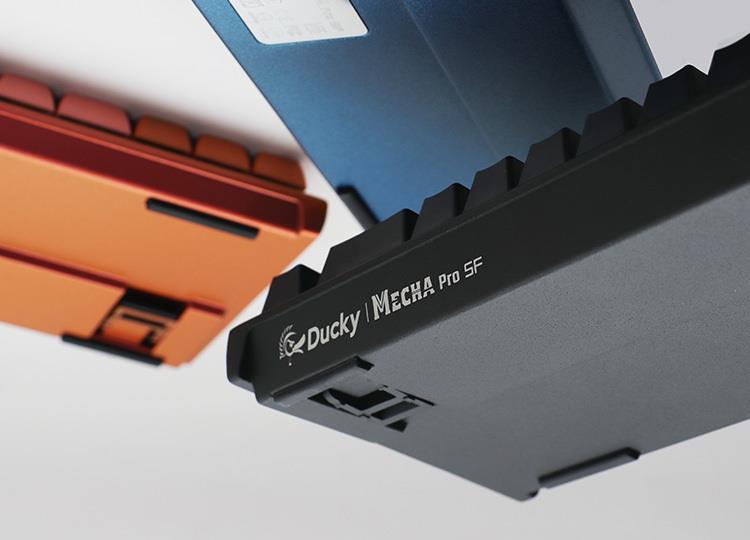 Ducky Mecha Pro SF Tastatur USB Deutsch Schwarz (DKME2167ST-SDEPDAAT2)