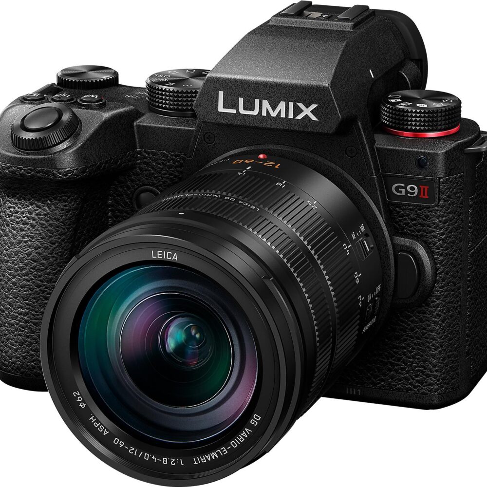 Panasonic Lumix G9 II + 12-60mm F2.8-4.0 25,21 MP Live MOS 11552 x 8672 Pixel Schwarz (DC-G9M2LE)
