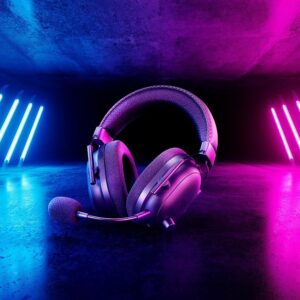 Razer BlackShark V2 Pro for Xbox - Headset - ohrumschließend - Bluetooth / 2,4 GHz Funkfrequenz - kabellos - USB-C - Geräuschisolierung - Schwarz (RZ04-04530300-R3M1)