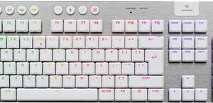 Logitech G G915 X - Tastatur - LIGHTSPEED - Hintergrundbeleuchtung - kabellos - Bluetooth 5,0, 2,4 GHz, USB - QWERTY - US International - Tastenschalter: GL Tactile - weiß (920-012690)