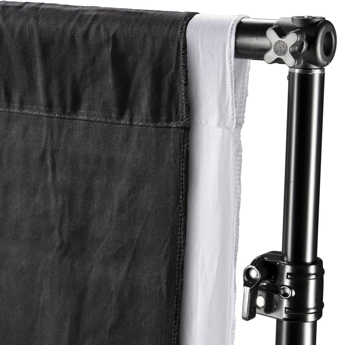 Walimex Hintergrundsystem-Set 120-307 cm (2x Stoffhintergründe 2,85 x 6 m, 1 Teleskopstange, 2 Stative und inkl. Transporttasche) schwarz und weiß, 18277 (1018277)