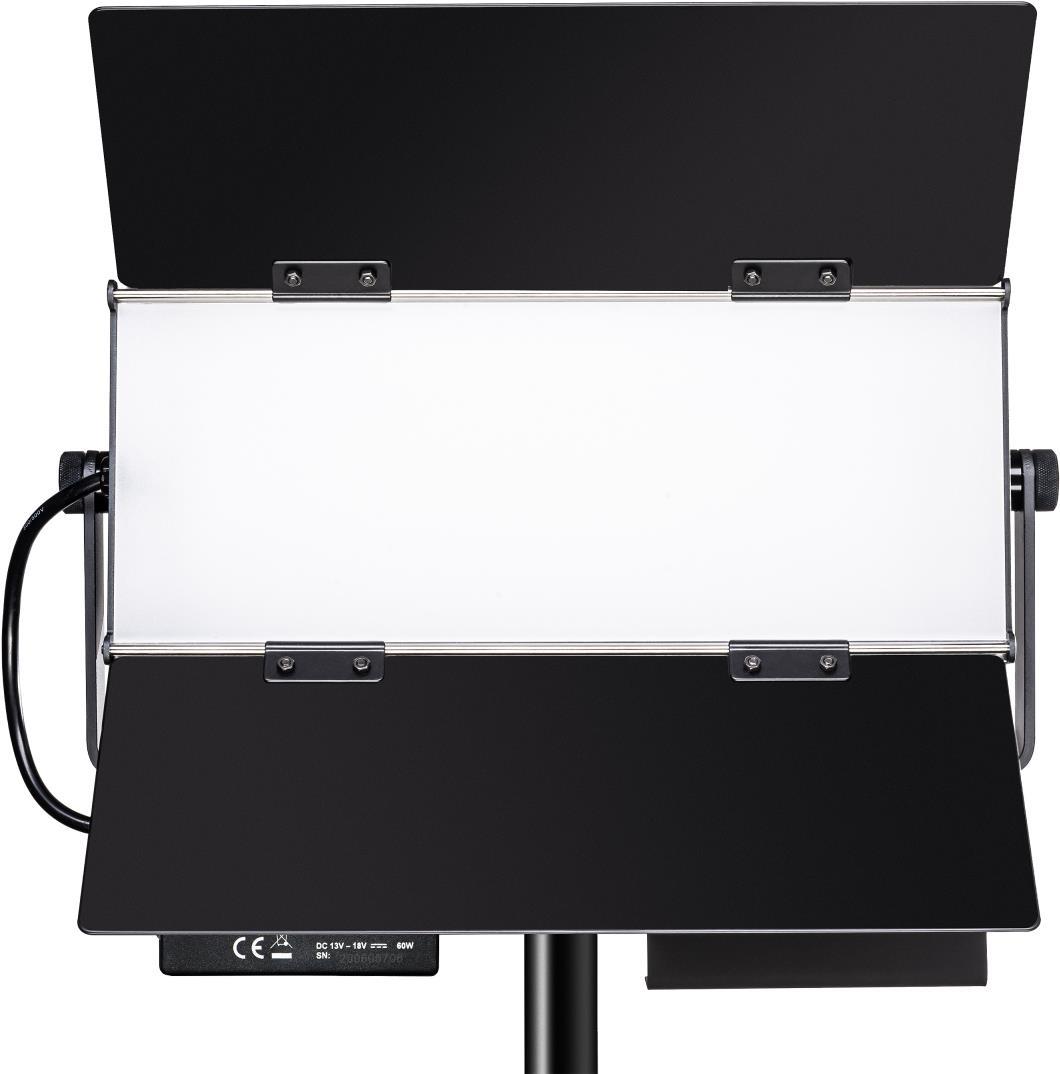 Walimex pro Sirius 160 Daylight - sehr leistungsstarke 65W LED Flächenleuchte Dauerlicht Leuchte 65 Watt für 6.000 Lumen dimmbar 5.600K CRI 93 Alu Gehäuse mit Passivkühlung, 20893, silber (1020893)