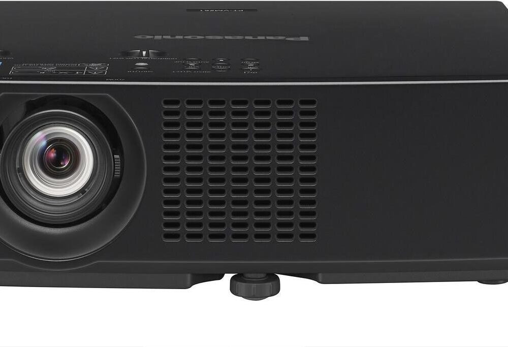 Panasonic PT-VMZ61BEJ - LCD-Projektor - 6200 lm - WUXGA (1920 x 1200) - 16:10 - 1080p - LAN