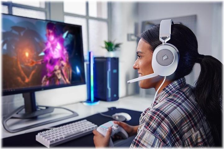 CORSAIR Gaming HS65 SURROUND - Headset - ohrumschließend - kabelgebunden - 3,5 mm Stecker - weiß (CA-9011271-EU)
