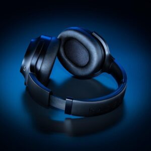 Razer Barracuda Pro - Headset - ohrumschließend - Bluetooth / 2,4 GHz Funkfrequenz - kabellos - aktive Rauschunterdrückung - Geräuschisolierung (RZ04-03780100-R3M1)
