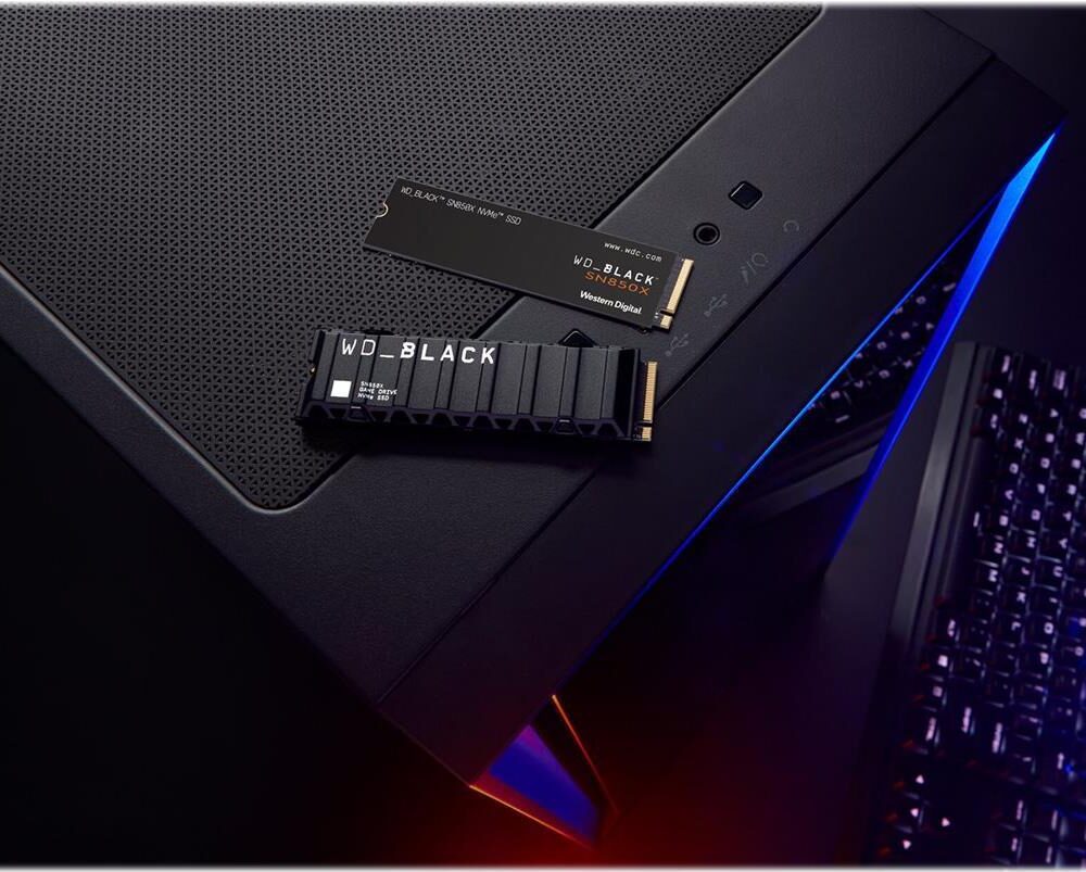 WD WD_BLACK SN850X NVMe SSD WDS400T2X0E - SSD - 4TB - intern - M.2 2280 - PCIe 4,0 x4 (NVMe) (WDS400T2X0E)