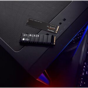 WD WD_BLACK SN850X NVMe SSD WDS400T2X0E - SSD - 4TB - intern - M.2 2280 - PCIe 4,0 x4 (NVMe) (WDS400T2X0E)