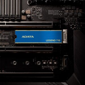 ADATA Legend 710 - SSD - 2 TB - intern - M.2 2280 - PCIe 3.0 x4 (NVMe) - 256-Bit-AES - integrierter Kühlkörper