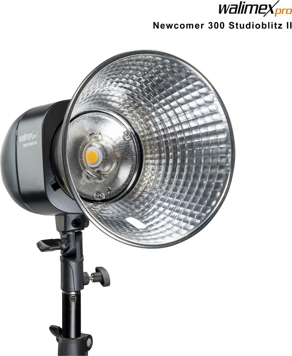 Walimex pro Newcomer 300 II Set Single - 300 Ws Blitzleistung, auslösen per Funk 2,4GHz, LED-Einstelllicht, Blitzdauer 1/800-1/1200s, Bowens/walimex pro-Anschluss, ideal für kleine Studios (1023375)