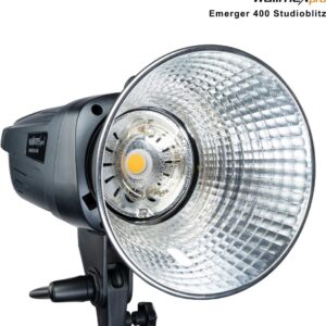 Walimex pro Emerger 400 Set Double - leistungsstarke Studio Blitzleuchte mit 2,4 GHz Empfänger, 400 Ws, kurzer Wiederaufladezeit, LED-Einstelllicht, 16 Kanäle und 4 Gruppen, kompakt und mobil (1023380)
