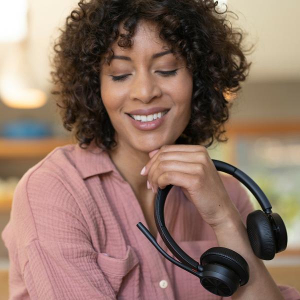 Voyager 4320-M UC USB-C Retail