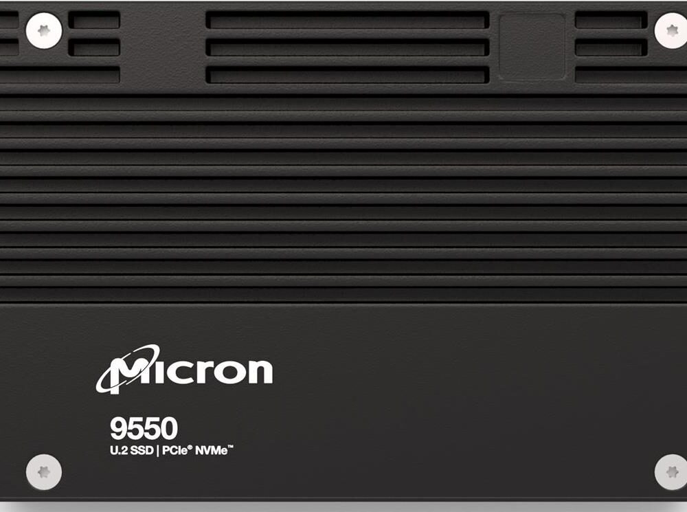 Micron 9550 MAX - SSD - Enterprise, Mixed Use - verschlüsselt - 3,2TB - intern - 2,5" (6,4 cm) - U.2 PCIe 5,0 x4 (NVMe) - TCG Opal Encryption 2,02 - TAA-konform (MTFDLAL3T2THB-1BK1DABYYR)