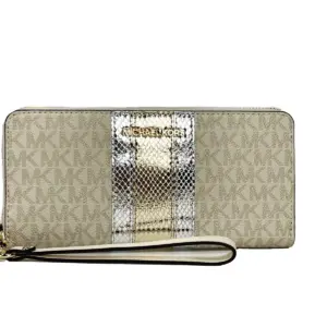 Jet Set Travel Center Stripe Signature Continental Wallet Vanilla Pale Gold