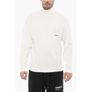 Long Sleeved Turtle-neck T-Shirt