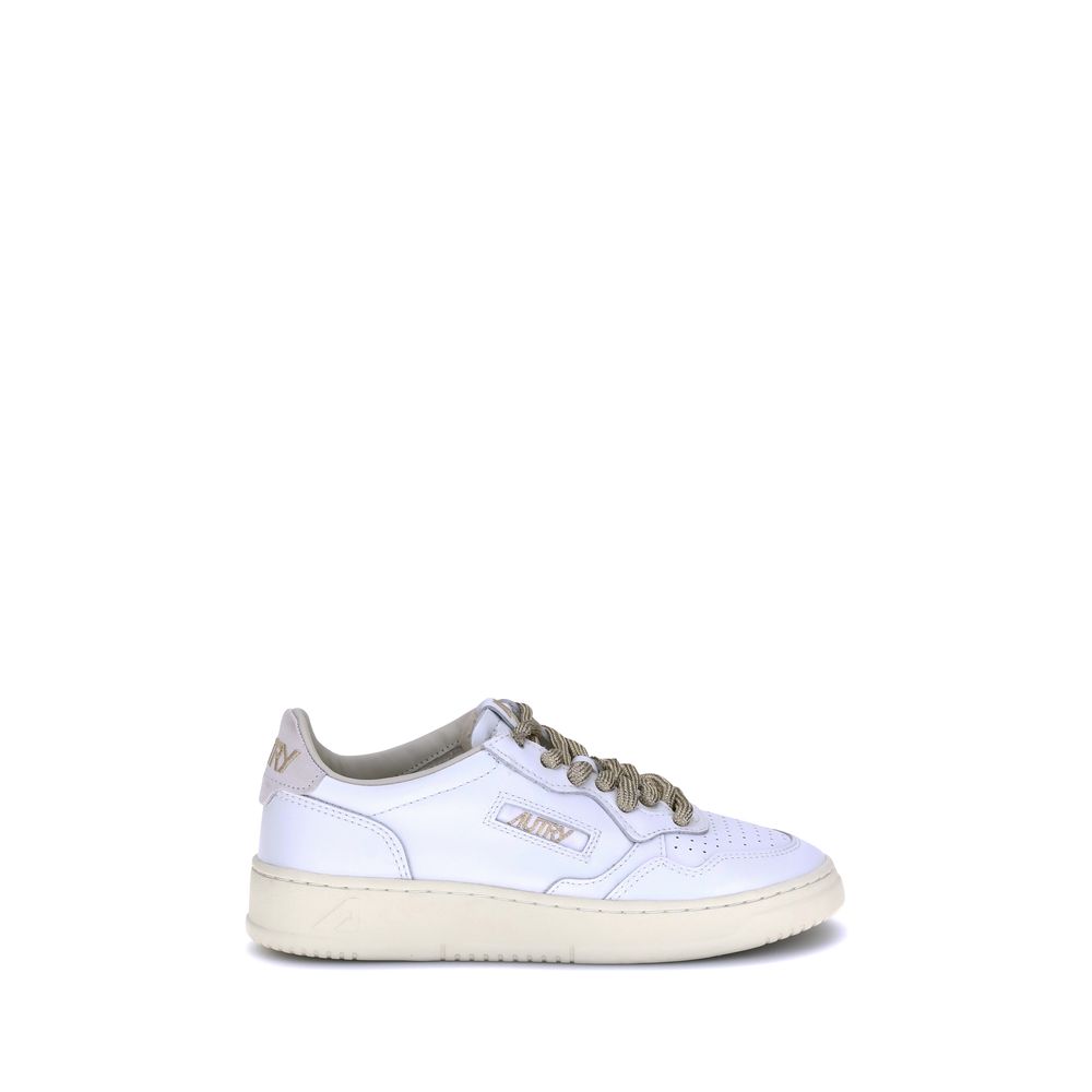 Medalist Low Sneakers