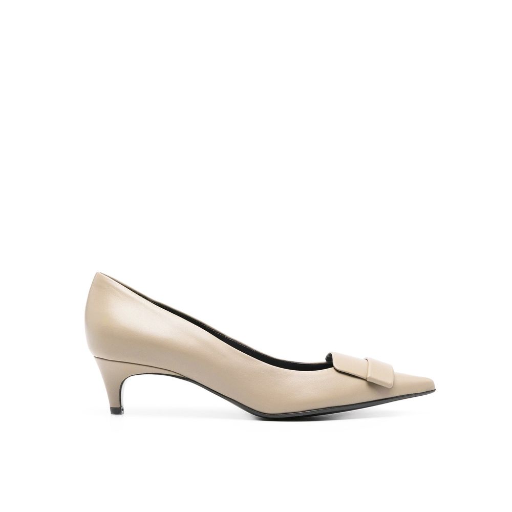 SR1 Leather Pumps
