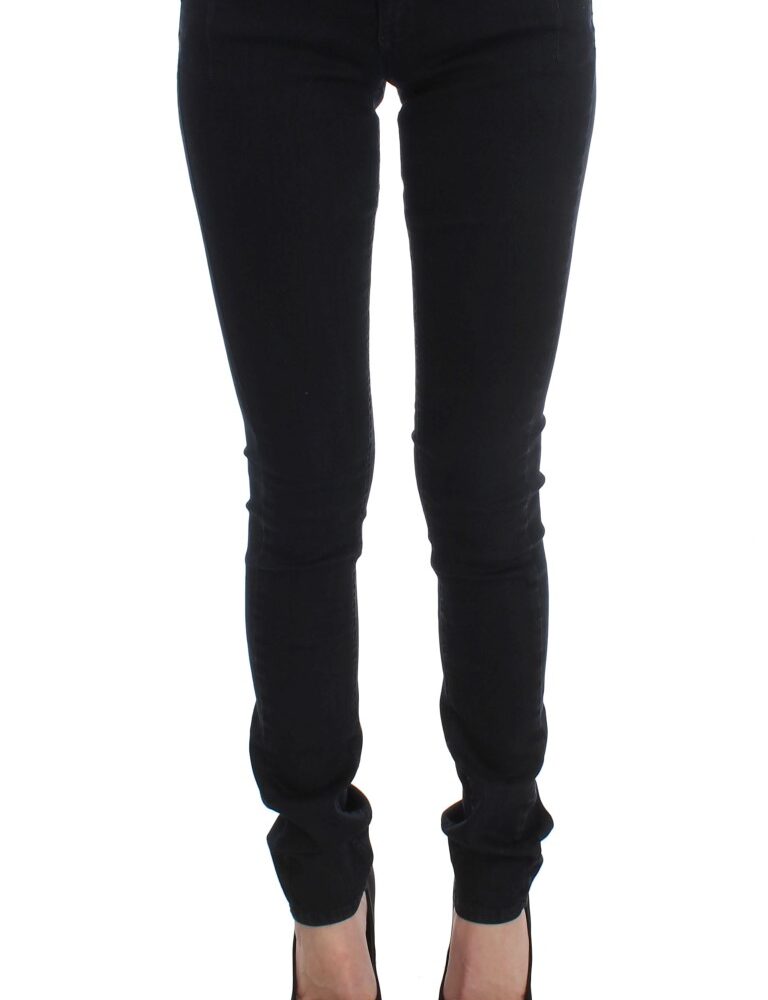 Sleek Slim Fit Designer Jeans in Classic Black