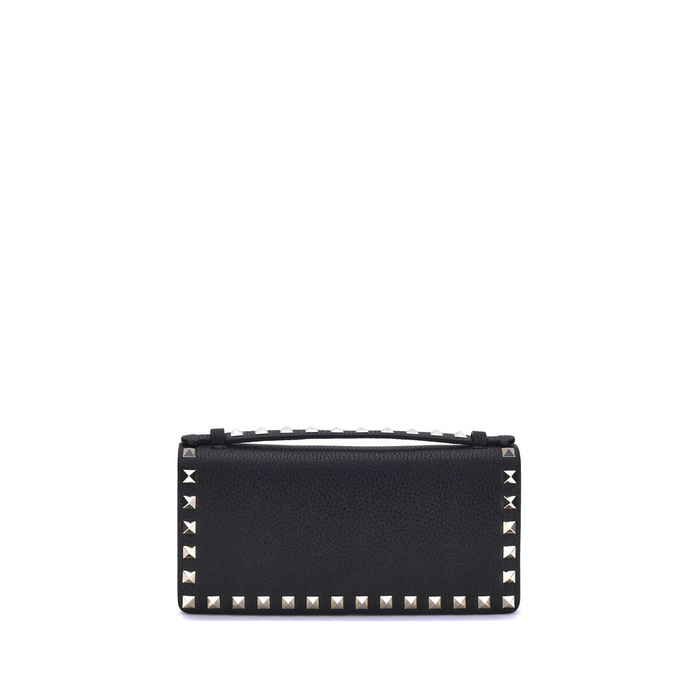 Wallet with chain