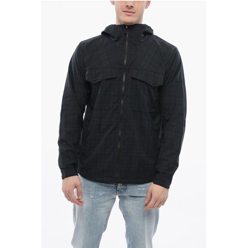 Front Pockets MESH Windbreaker